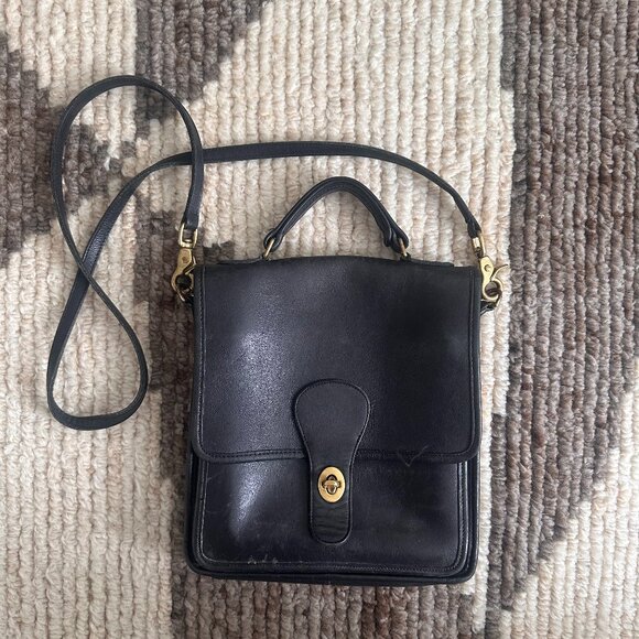1980s Vintage Coach Station Bag - Picture 1 of 3